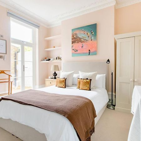 Luxury King-Bed Ensuite With Quiet Private Patio ลอนดอน ภายนอก รูปภาพ